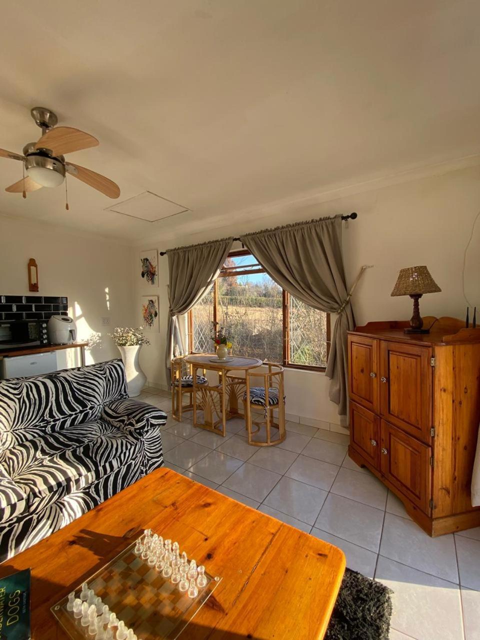 Sani Pass View Cottage Himeville Zewnętrze zdjęcie